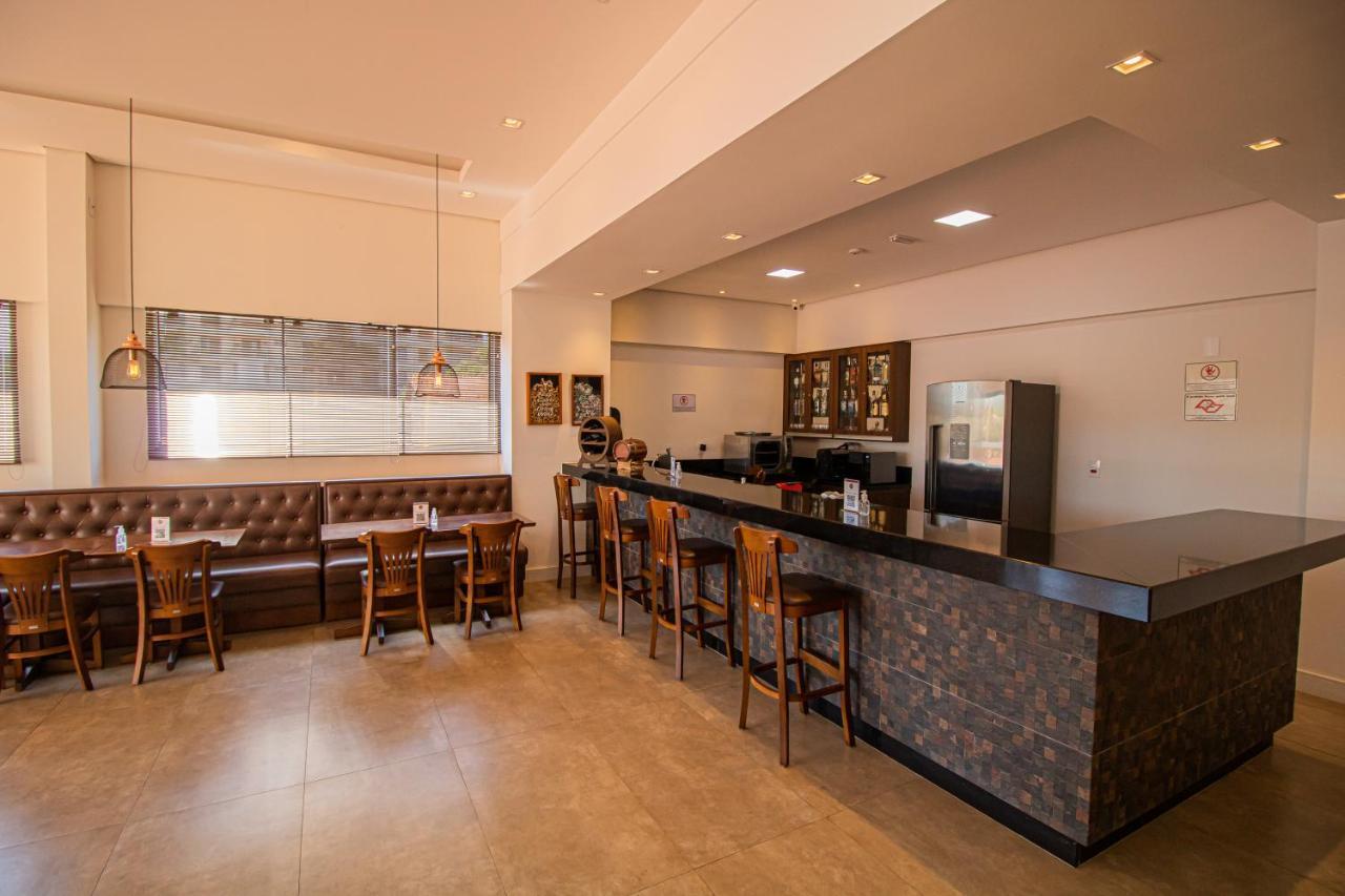 Prado Hotel Amparo  Ngoại thất bức ảnh